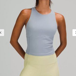 NWT LuluLemon Key to Balance Tank Chambray Size 0